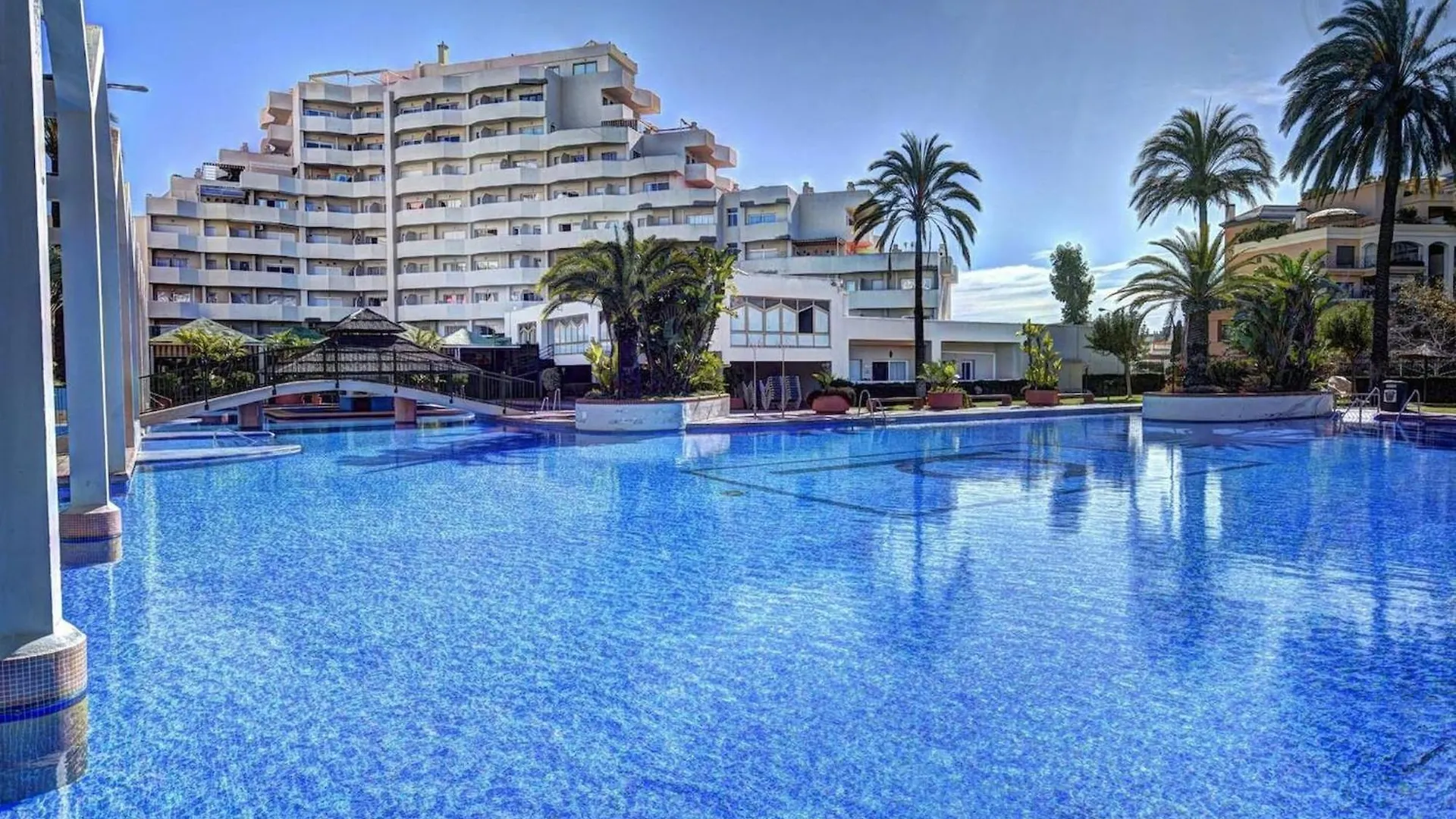 Frontal Sea View Apartment Benalbeach 베날마데나코스타