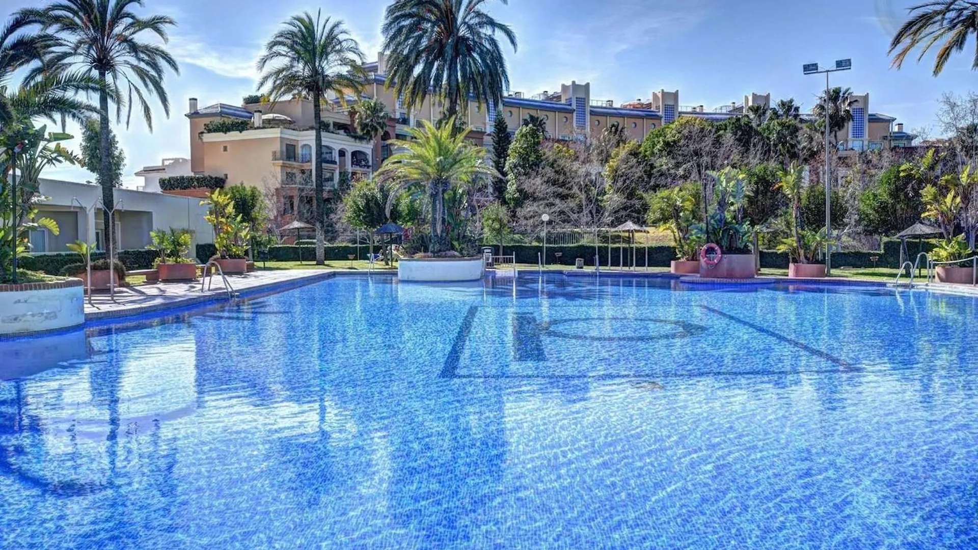 Frontal Sea View Apartment Benalbeach 베날마데나코스타